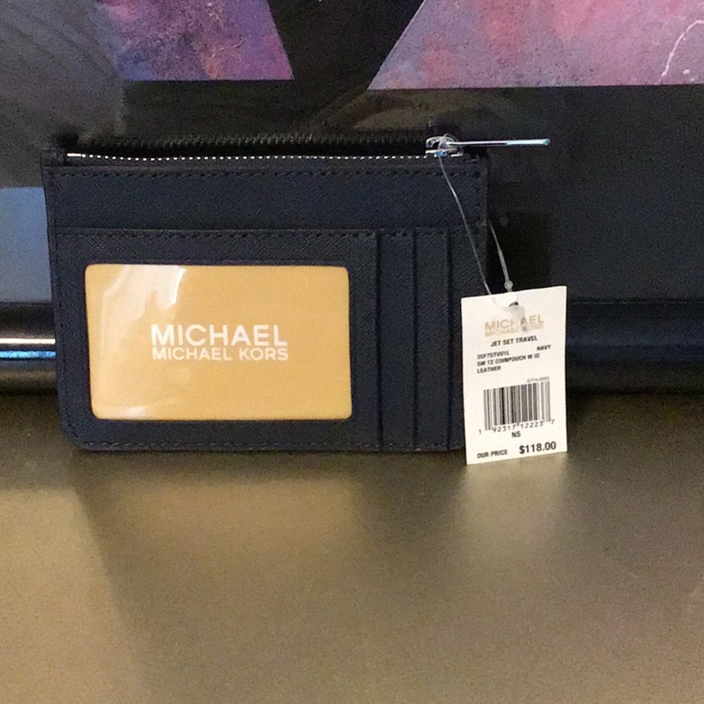 (SALE) New Michael Kors JET SET TRAVEL Coinpouch